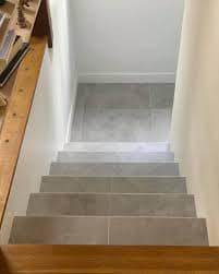 escalier effet beton carrelage